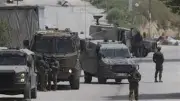 الاحتلال الإسرائيلي يعتقل 20 فلسطينيا في الضفة الغربية والقدس