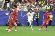 البرتغال ضد إسبانيا: شوط أول بلا أهداف في دوري الأمم