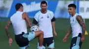 غياب محتمل لنجم الأرجنتين قبل مواجهة منتخب مصر